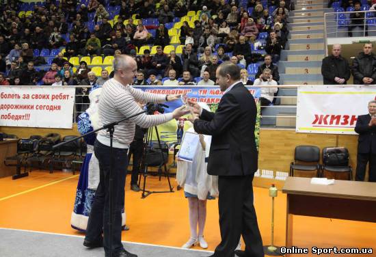 Волейбол: Харьковский «Локомотив» празднует бесспорную победу