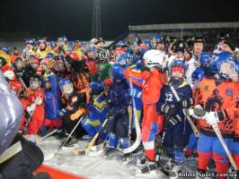 Чемпионат России по хоккею с мячом онлайн
